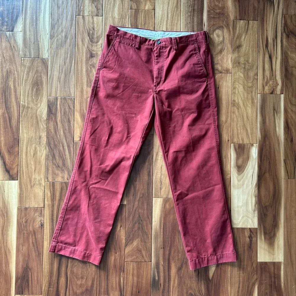 Haggar Relaxed Fit Khaki Pants, W36 x L32, Red Clay